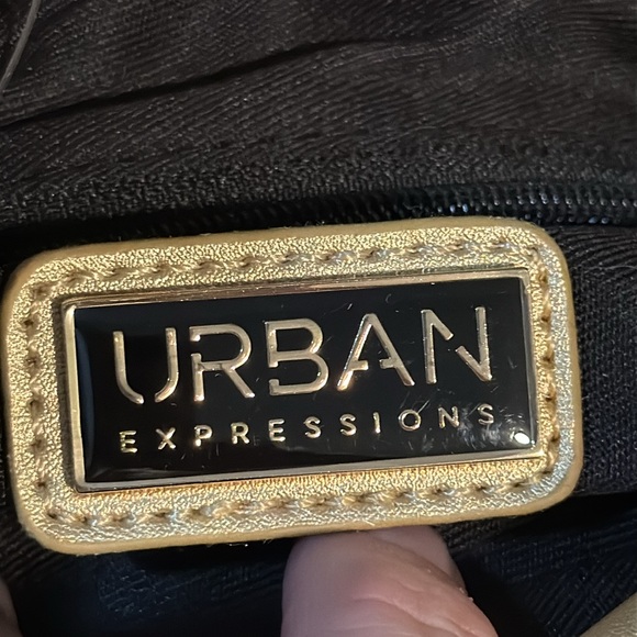 Urban Expressions Gold Tracy Woven Clutch Vegan Material Designer Inspired NWT - Picture 10 of 10
